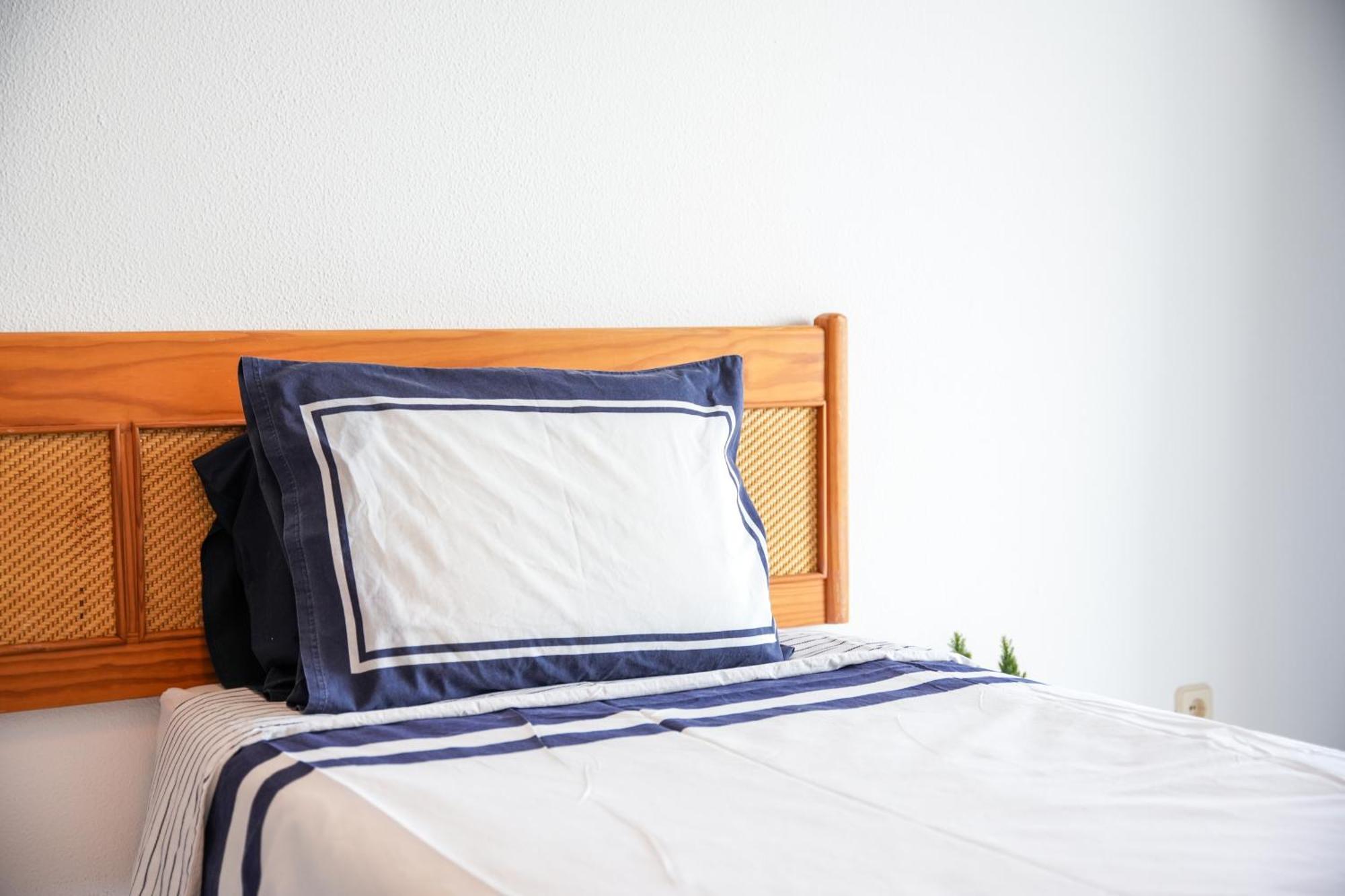 Old Town Apartment Nearthe Beach อัลบูเฟรา ภายนอก รูปภาพ