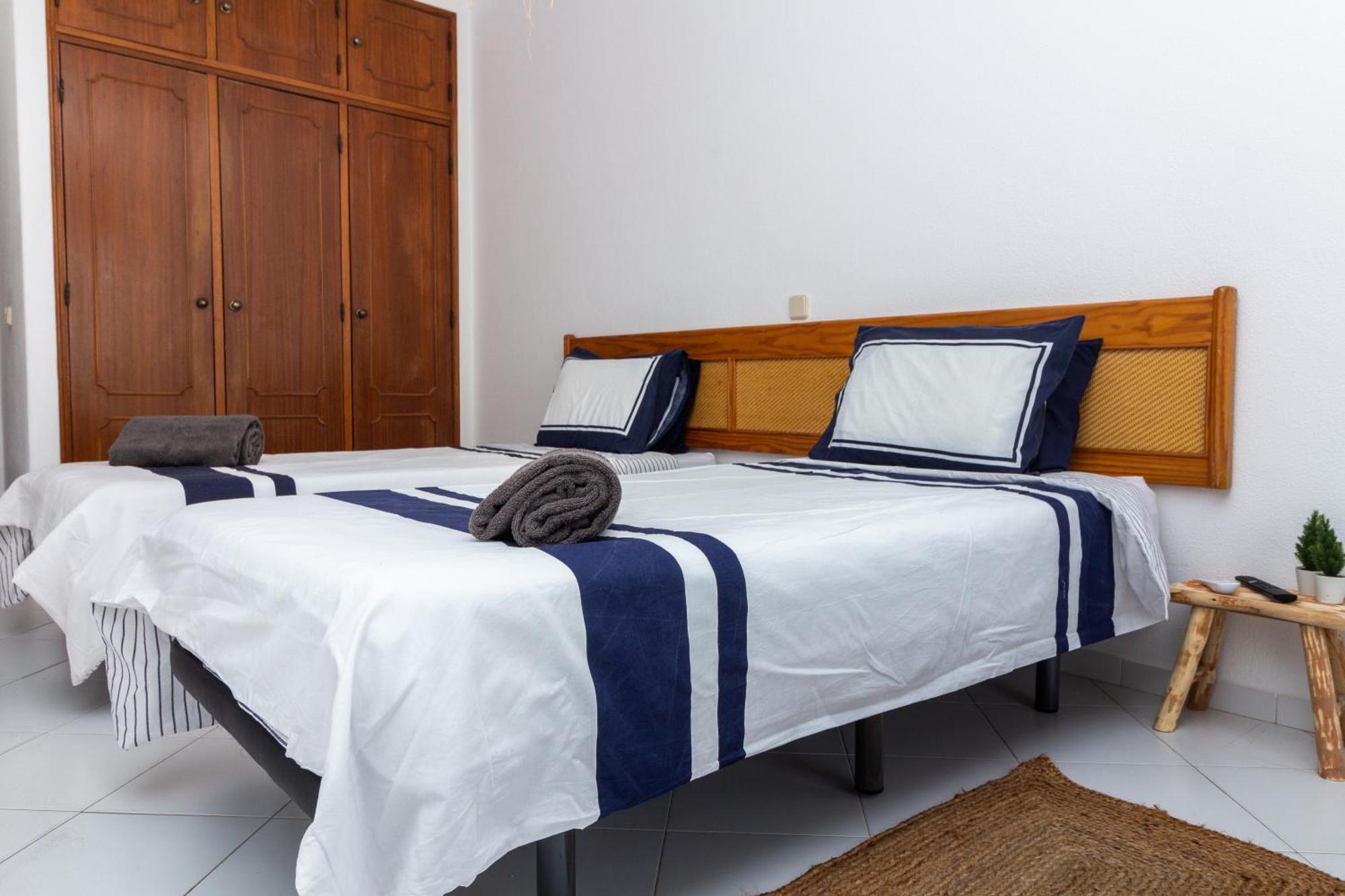 Old Town Apartment Nearthe Beach อัลบูเฟรา ภายนอก รูปภาพ