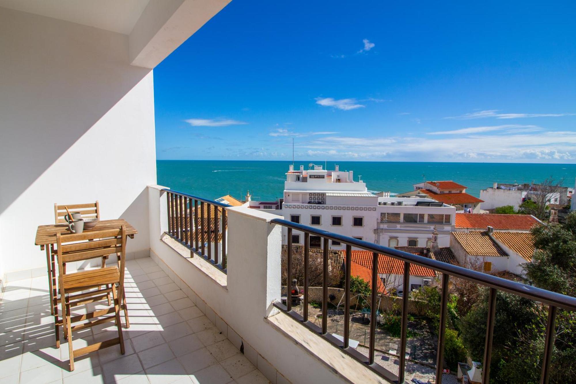 Old Town Apartment Nearthe Beach อัลบูเฟรา ภายนอก รูปภาพ