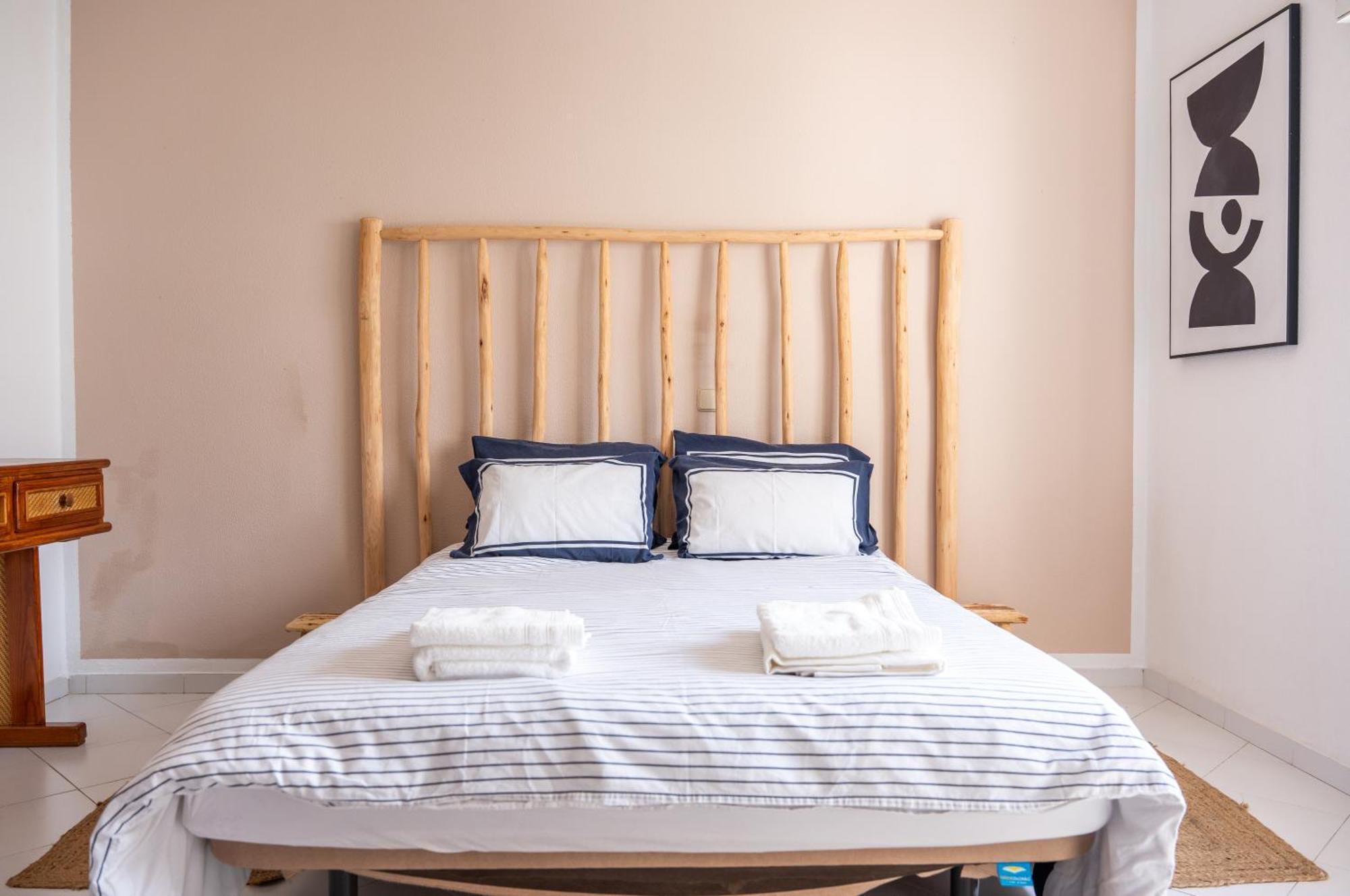 Old Town Apartment Nearthe Beach อัลบูเฟรา ภายนอก รูปภาพ