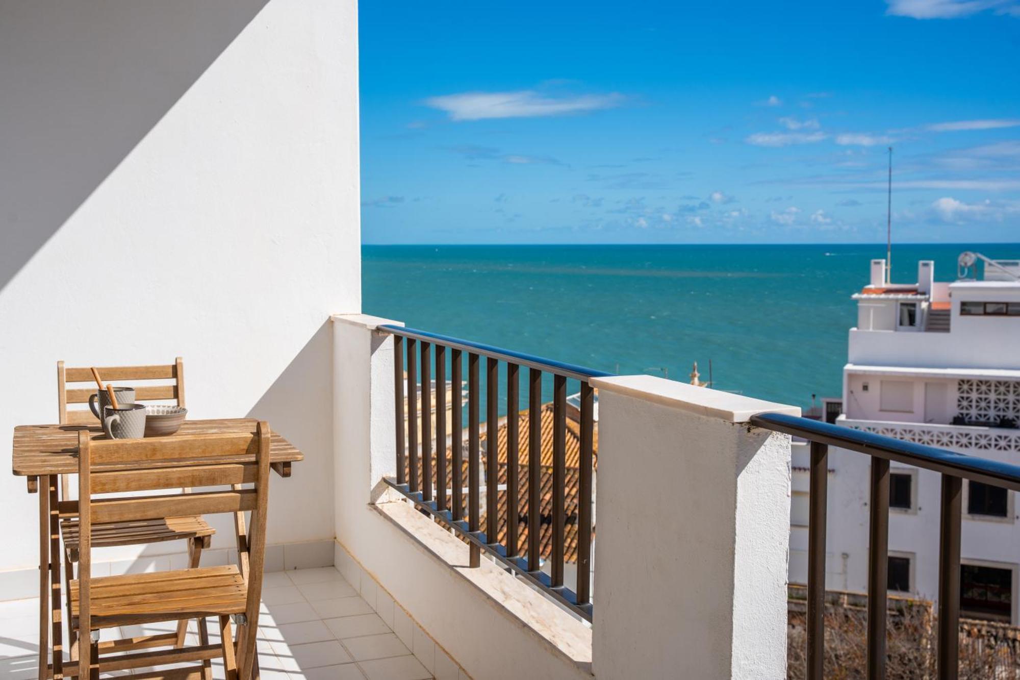 Old Town Apartment Nearthe Beach อัลบูเฟรา ภายนอก รูปภาพ