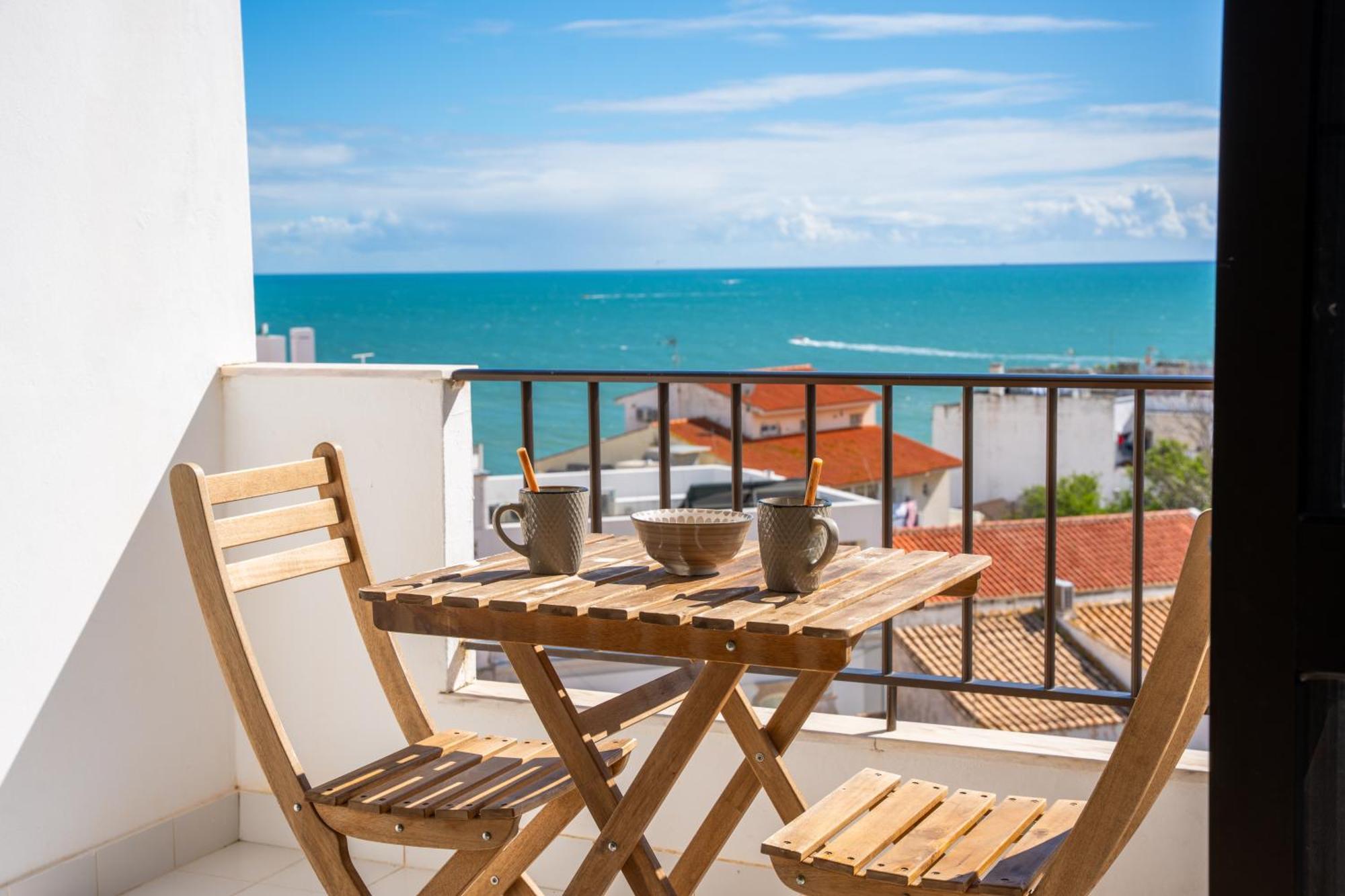 Old Town Apartment Nearthe Beach อัลบูเฟรา ภายนอก รูปภาพ
