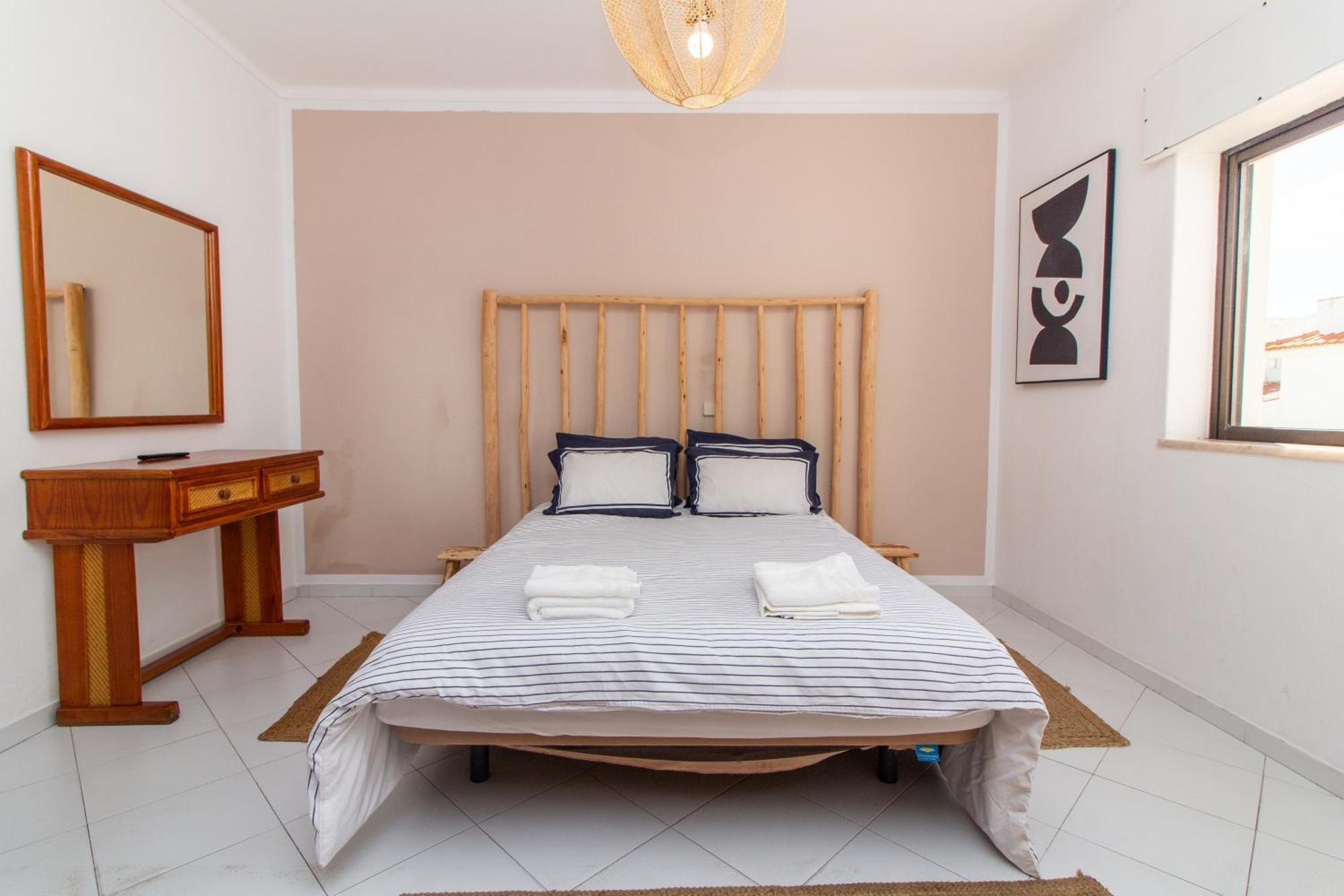 Old Town Apartment Nearthe Beach อัลบูเฟรา ภายนอก รูปภาพ