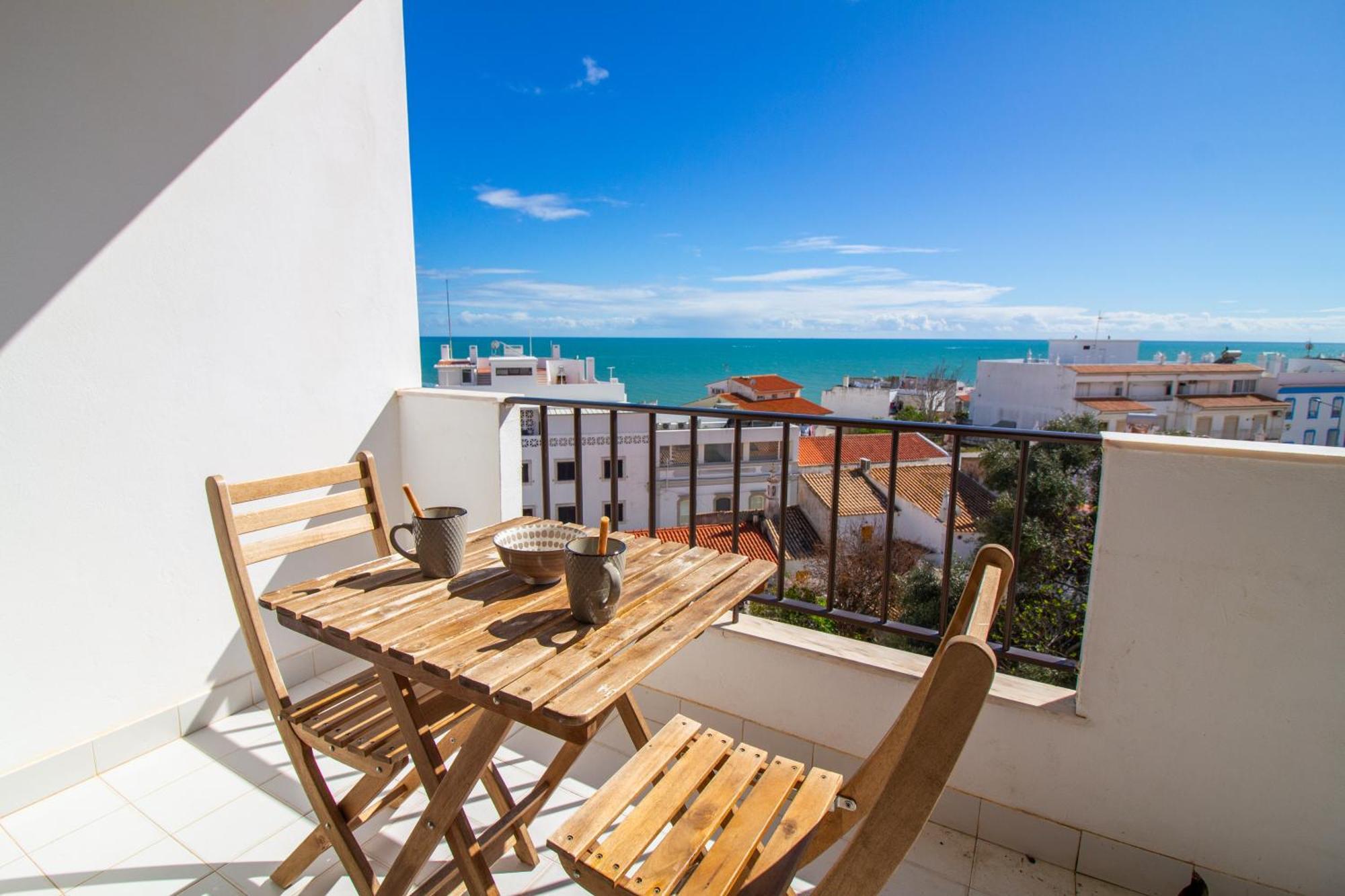 Old Town Apartment Nearthe Beach อัลบูเฟรา ภายนอก รูปภาพ